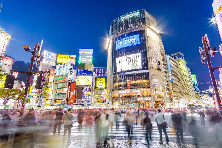 Tokyo street scene